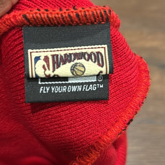 New Era Chicago Bulls Pom Beanie with Pins / Button up Chilbulhc team Unisex - Picture 6 of 7